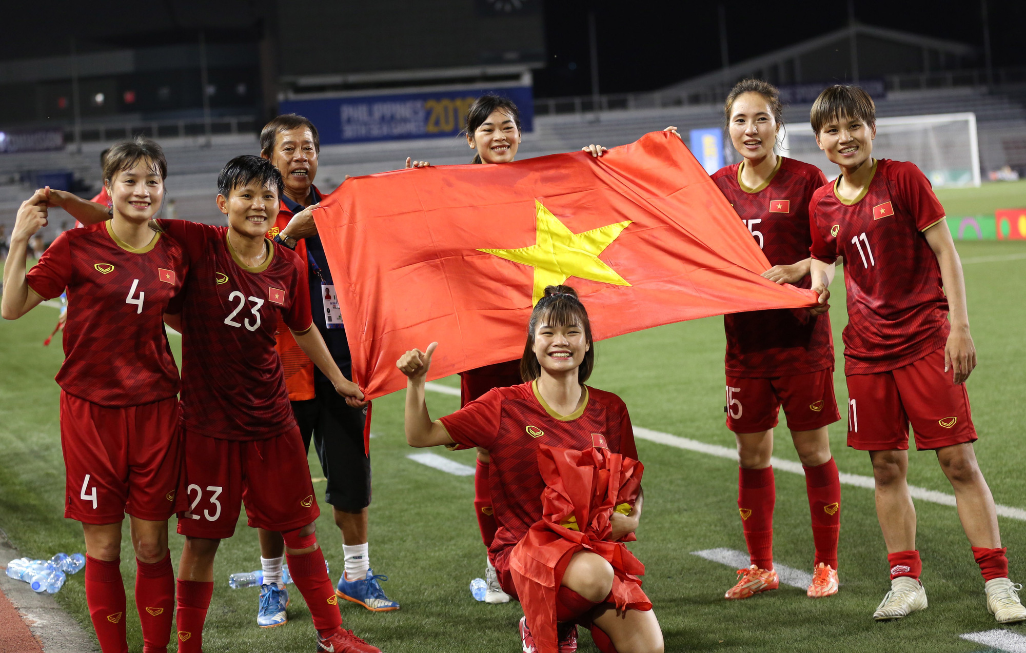Lộ diện 5 cô gái vàng của làng bóng đá nữ Việt Nam
