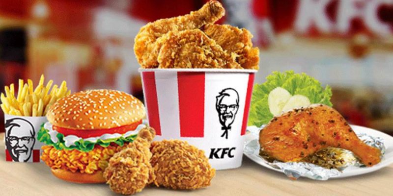Ôtô bán hàng KFC không người lái gây bất ngờ tại thành phố Thượng Hải – Trung Quốc