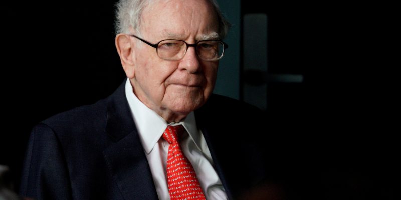 Tỷ phú Warren Buffett tiết lộ 2 quy tắc vàng khi đầu tư